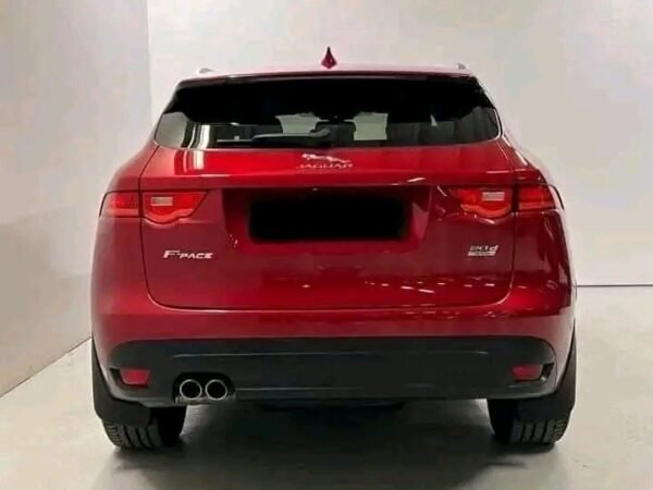 Jaguar F-Pace - Image 2