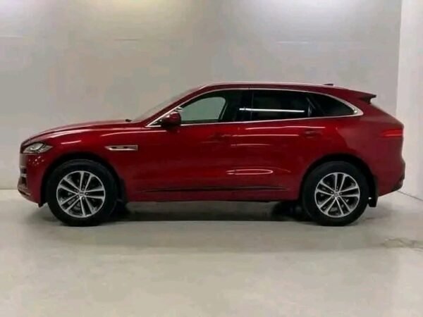 Jaguar F-Pace - Image 12