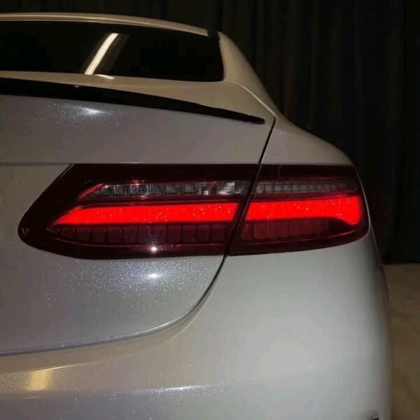 Mercedes-Benz E-Class – Image 22