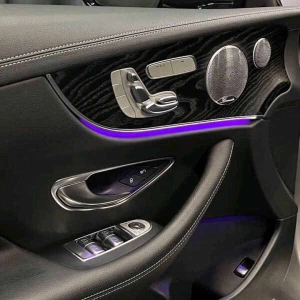 Mercedes-Benz E-Class – Image 31