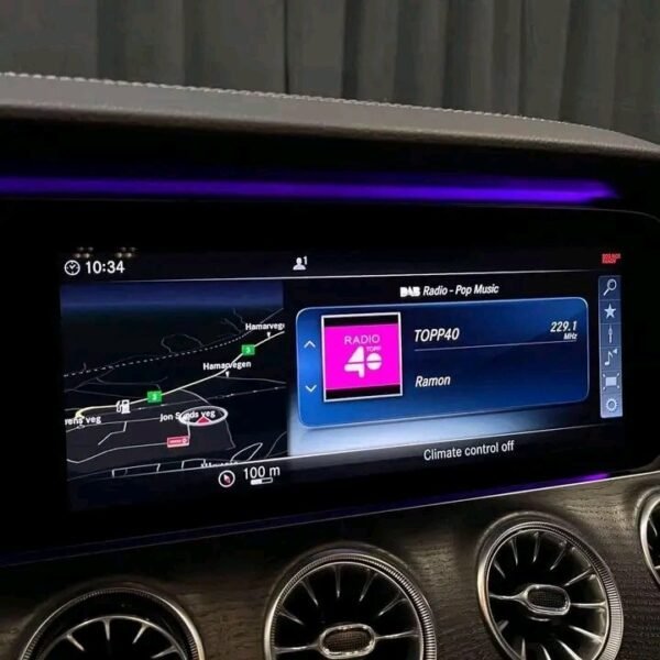 Mercedes-Benz E-Class – Image 32