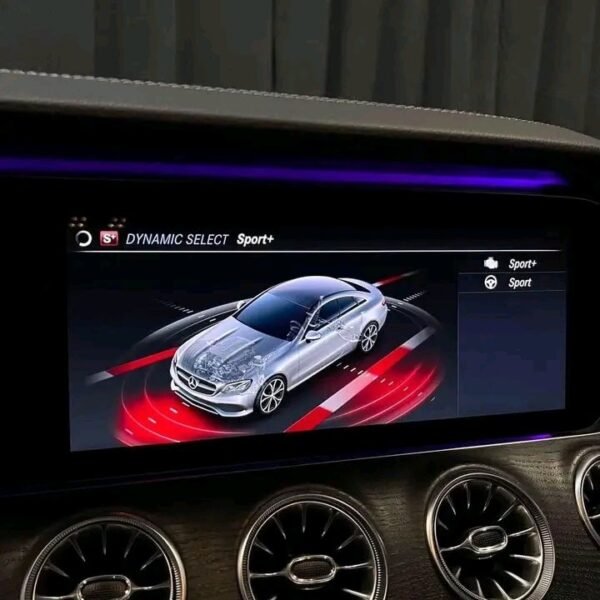 Mercedes-Benz E-Class – Image 29