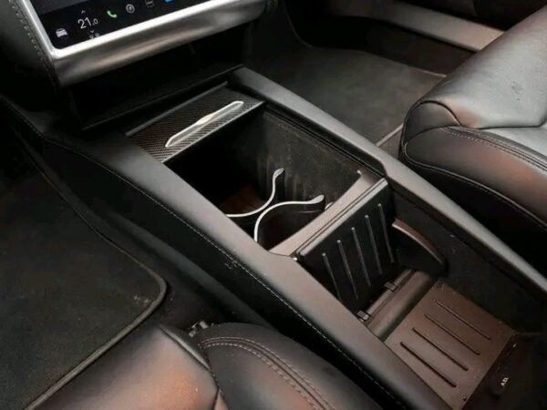 Tesla Model S – Image 12
