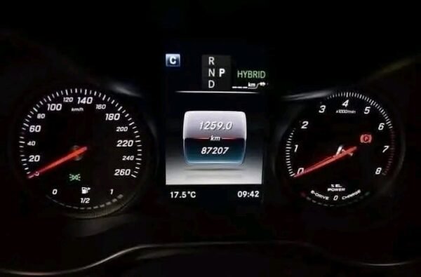Mercedes-Benz GLC – Image 6