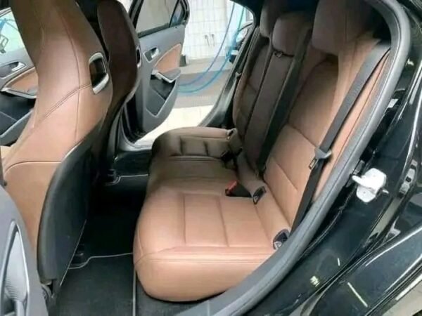 Mercedes-Benz A200d – Image 3