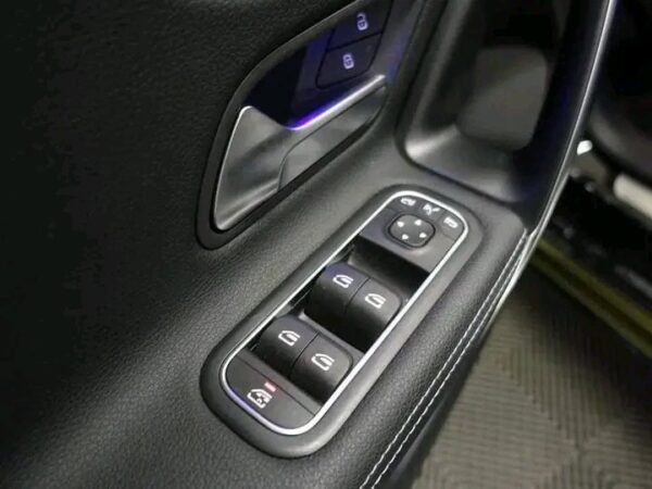 Mercedes-benz A-Class – Image 17