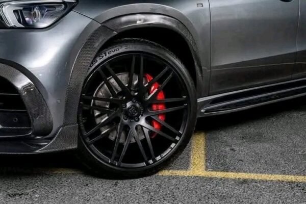 Mercedes-Benz GLE – Image 13