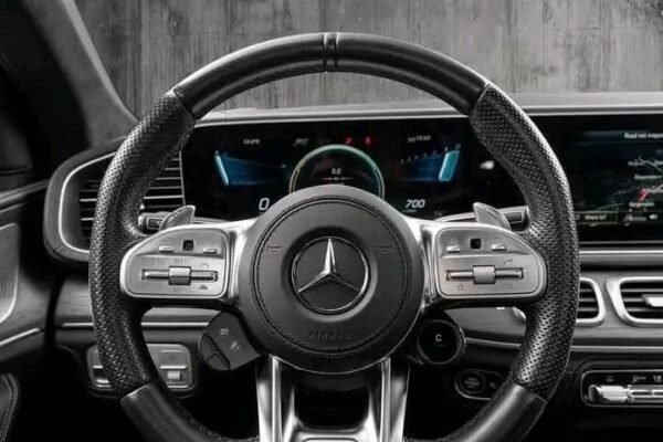 Mercedes-Benz GLE – Image 16