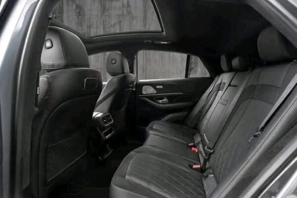 Mercedes-Benz GLE – Image 18