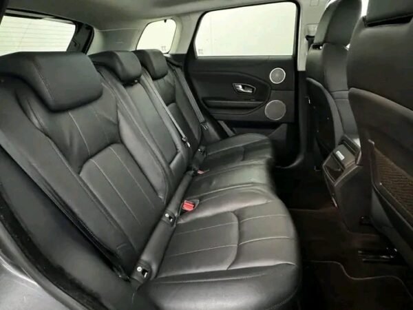 Land Rover Range Rover Evoque – Image 4