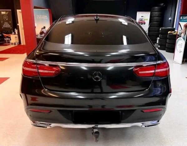 Mercedes-Benz GLE – Image 27