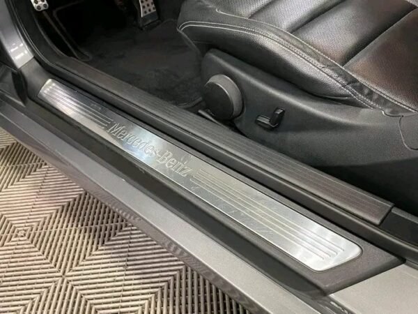 Mercedes E-Class Coupé – Image 23