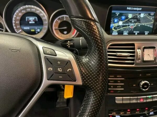 Mercedes E-Class Coupé – Image 29