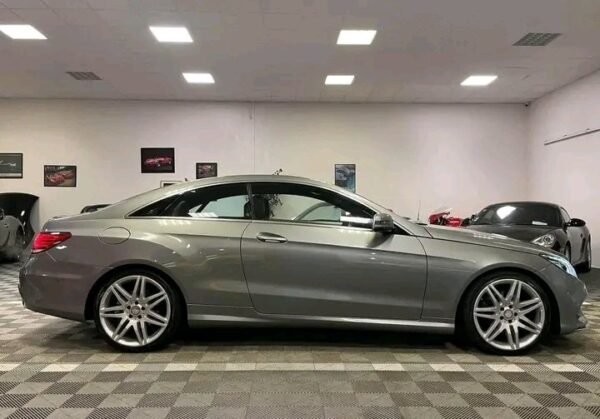 Mercedes E-Class Coupé – Image 3