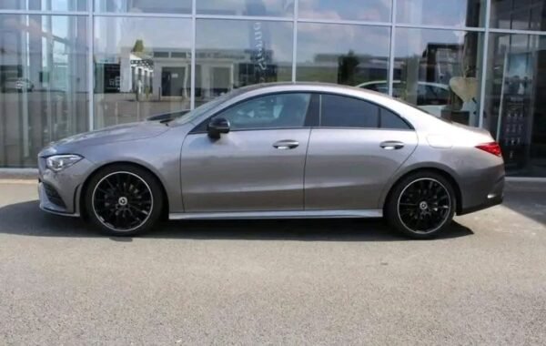 Mercedes-Benz CLA 200 AMG – Image 12