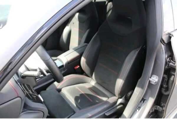 Mercedes-Benz CLA 200 AMG – Image 17