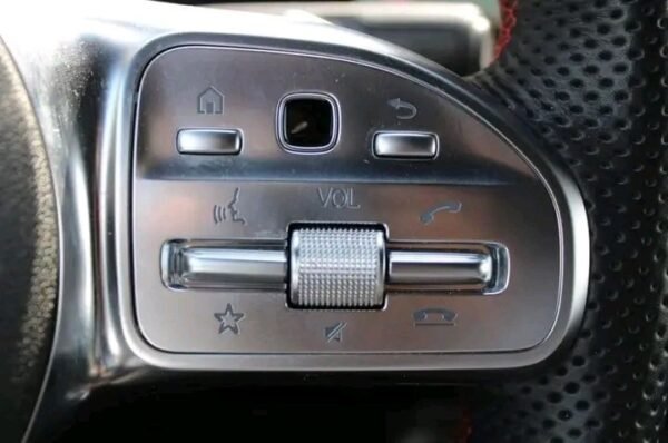 Mercedes-Benz CLA 200 AMG – Image 7