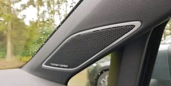Volkswagen Golf VIII 2.0 – Image 16