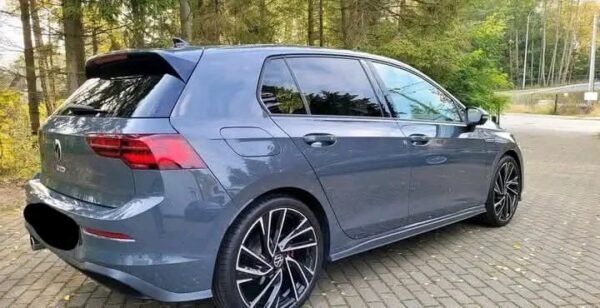 Volkswagen Golf VIII 2.0 – Image 26
