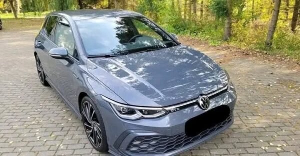 Volkswagen Golf VIII 2.0 – Image 21