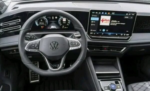 Volkswagen Tiguan – Image 30