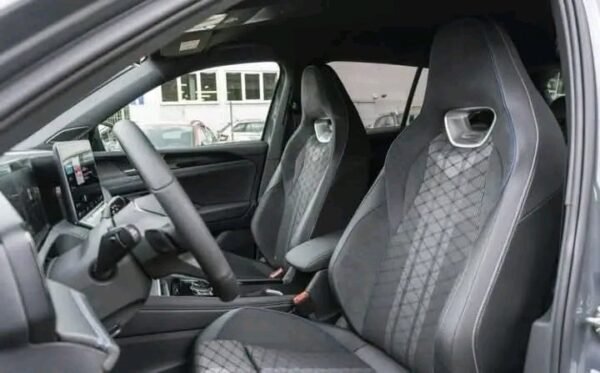 Volkswagen Tiguan – Image 24