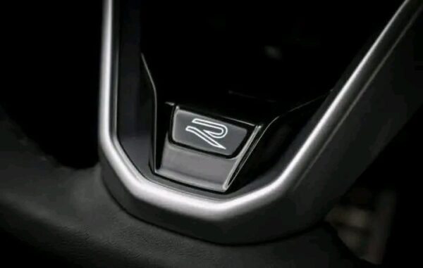 Volkswagen Tiguan – Image 6