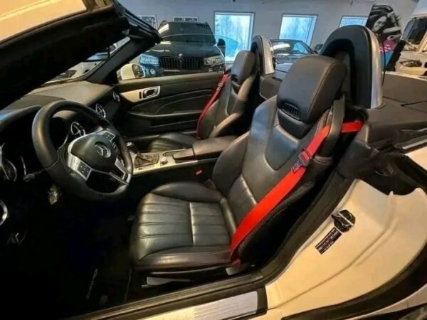 Mercedes-Benz SLK 350 V6 AMG – Image 10