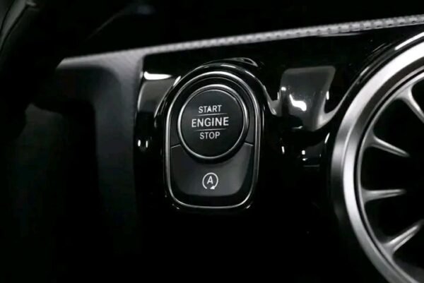 Mercedes-Benz CLA – Image 17