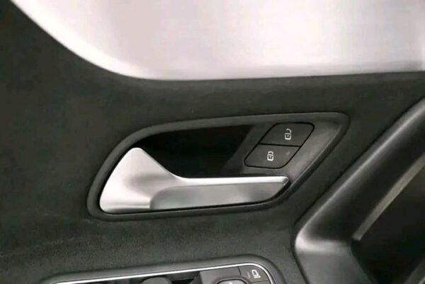 Mercedes-Benz CLA – Image 13