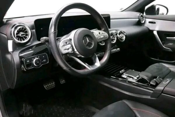 Mercedes-Benz CLA – Image 18