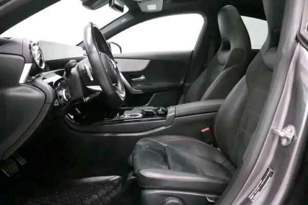 Mercedes-Benz CLA – Image 31