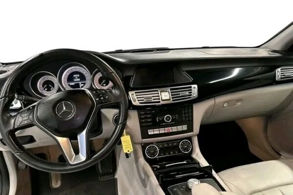 Mercedes-Benz CLS – Image 7