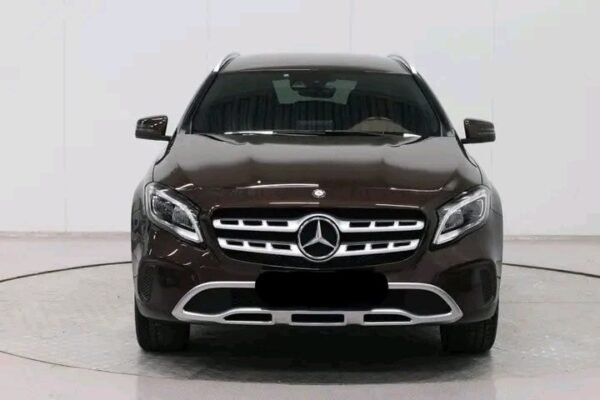 Mercedes-Benz GLA 220 4MATIC automatic