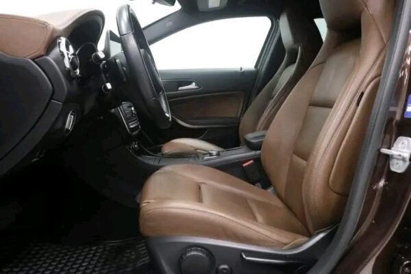 Mercedes-Benz GLA 220 4MATIC automatic – Image 23