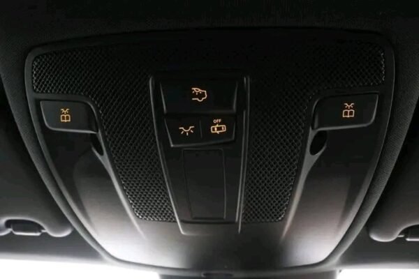 Mercedes-Benz GLA 220 4MATIC automatic – Image 14