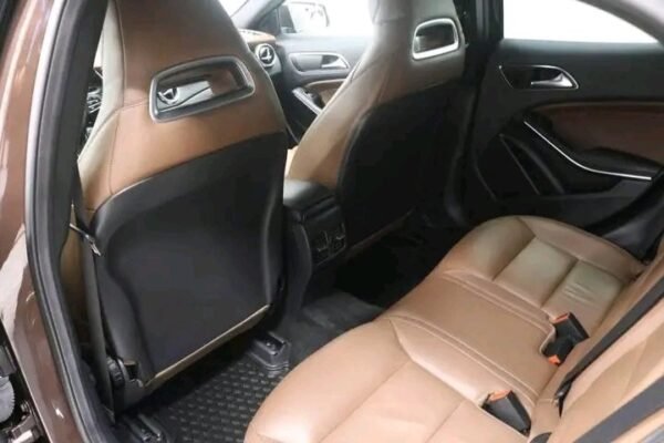 Mercedes-Benz GLA 220 4MATIC automatic – Image 28