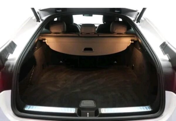 Mercedes-Benz GLC 220 d 4Matic – Image 18