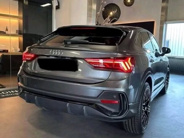 Audi Q3 35 TFSI S-line Sportback – Image 22