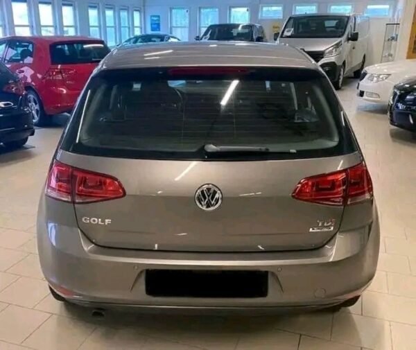 Volkswagen Golf 1.6 – Image 21