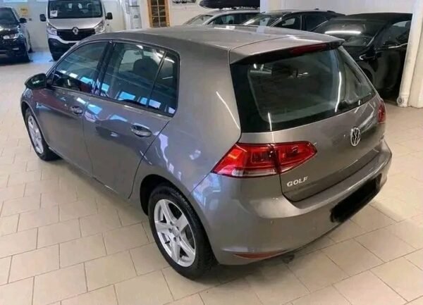 Volkswagen Golf 1.6 – Image 19