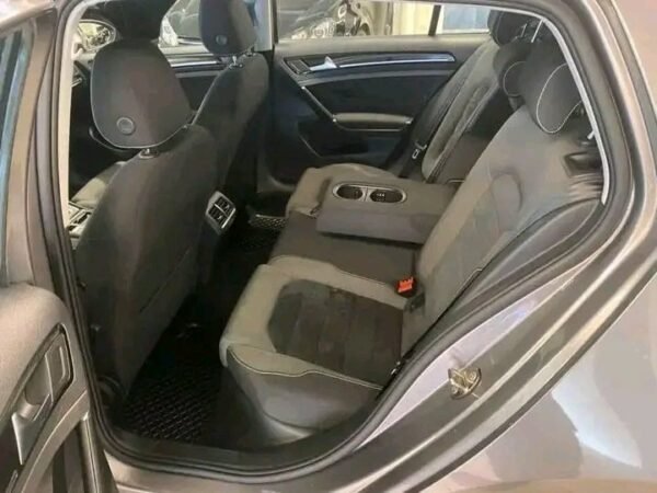 Volkswagen Golf 1.6 – Image 8