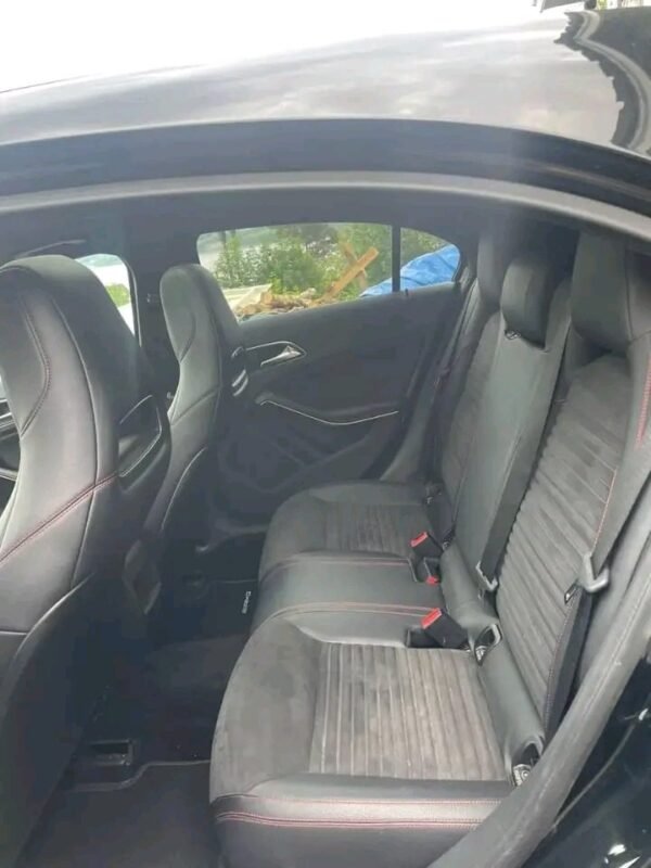 MERCEDES BENZ A-CLASS – Image 14