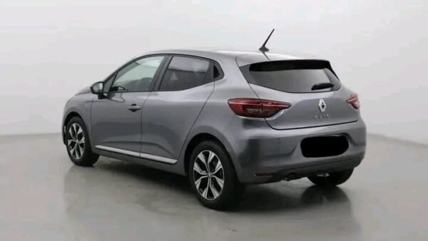 RENAULT CLIO – Image 15