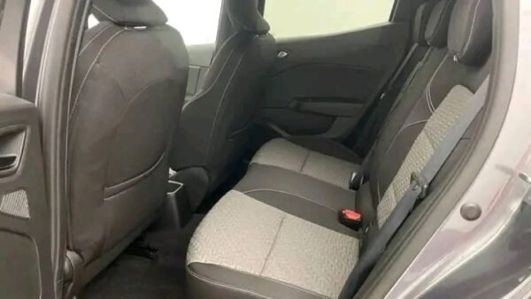 RENAULT CLIO – Image 4