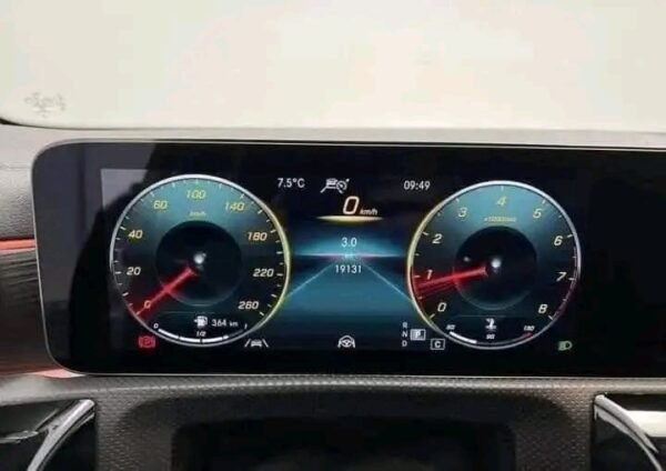 Mercedes-Benz A-Class – Image 9