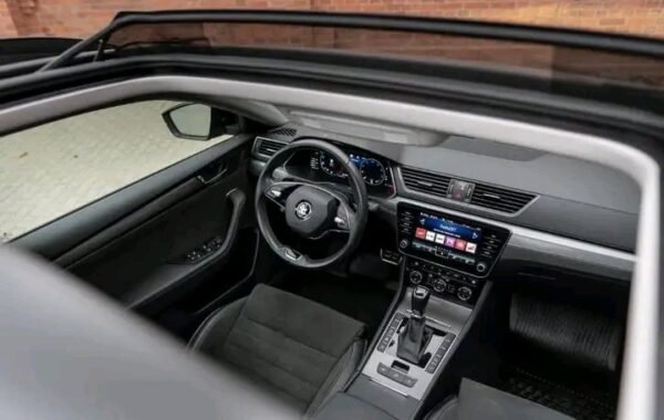 Skoda Superb – Image 39