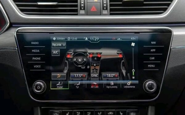 Skoda Superb – Image 30