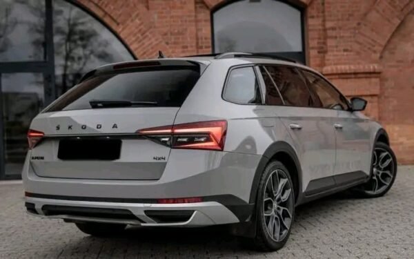 Skoda Superb – Image 36