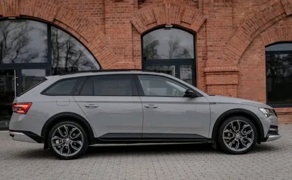 Skoda Superb – Image 29